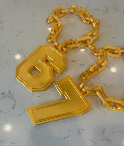 3D Printed Oversized Gold Turnover Chains – Numbers 6 & 7 (Pair 67) | Team Spirit, Meme Fun & Halloween Costume
