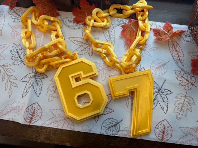 3D Printed Oversized Gold Turnover Chains – Numbers 6 & 7 (Pair 67) | Team Spirit, Meme Fun & Halloween Costume