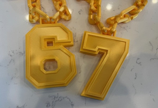 3D Printed Oversized Gold Turnover Chains – Numbers 6 & 7 (Pair 67) | Team Spirit, Meme Fun & Halloween Costume